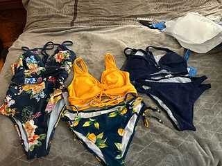 【CUPSHE】YellowWrapFront&FloralPrintビキニ水着セット Yellow Wrap Front & Floral Print Tie Side Bikini Set