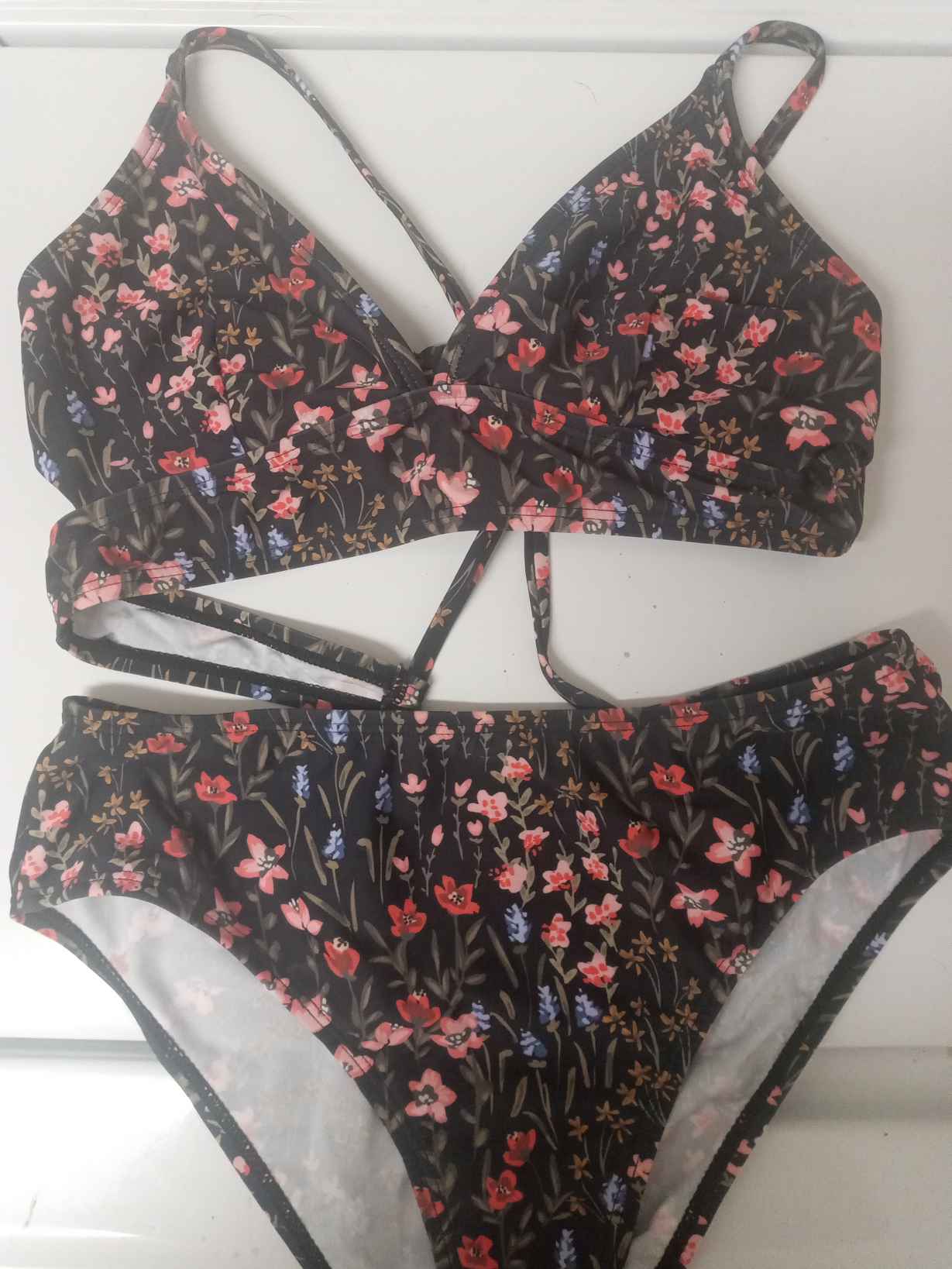 Garden Meadows V-Neck Bralette & Mid Rise Hipster Bikini Set
