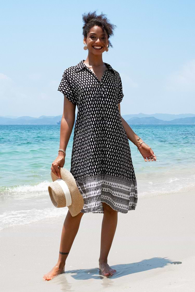 Geknöpftes Kleid mit Boho-Print