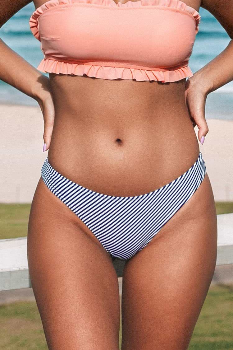 Hipster gestreifte Bikini-Hose