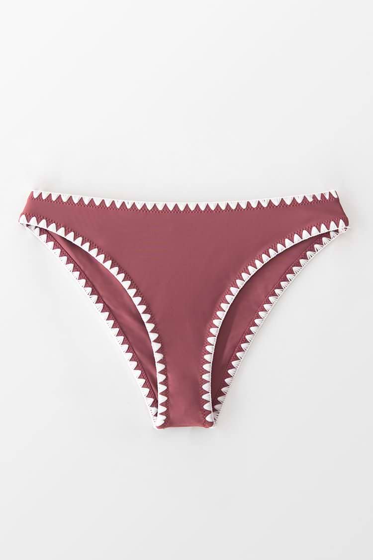 Bas de bikini sportif à bordure en crochet