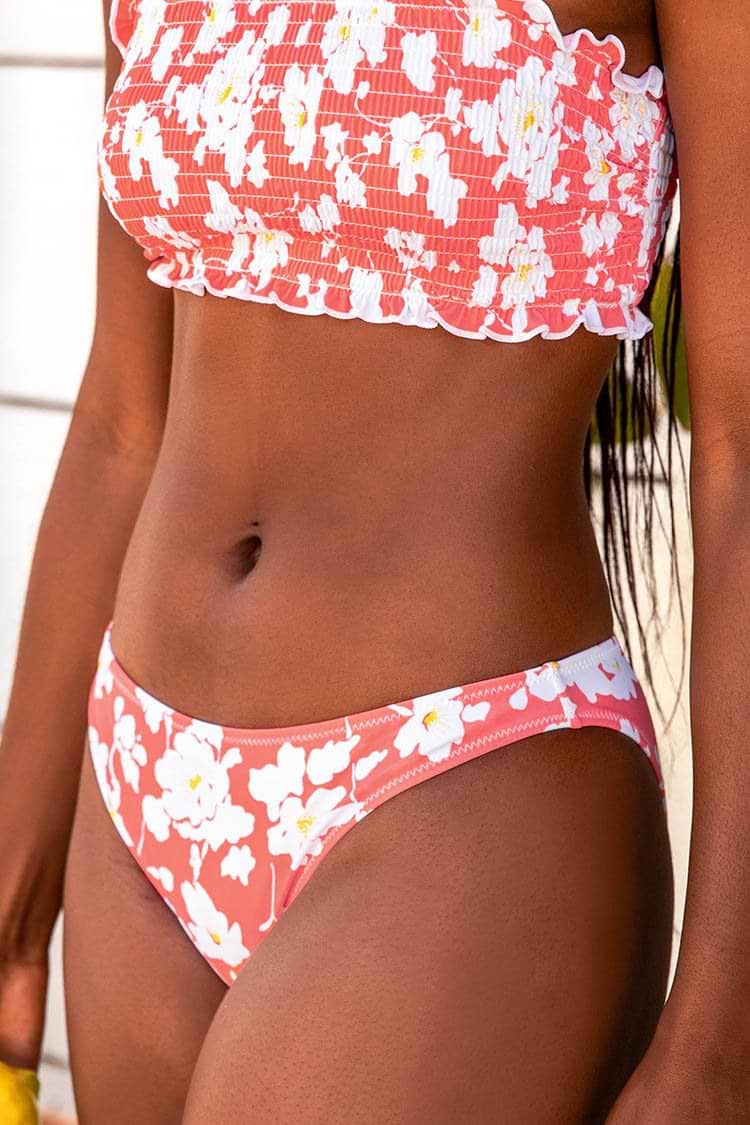 Gesmokte Bikini-Hose mit Blumenmuster