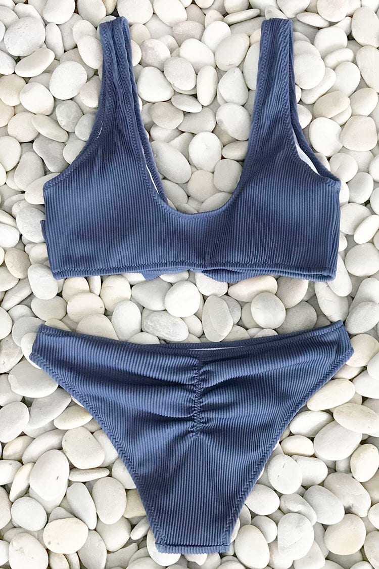 Tiefe Liebe Einfarbig Bikini-Set