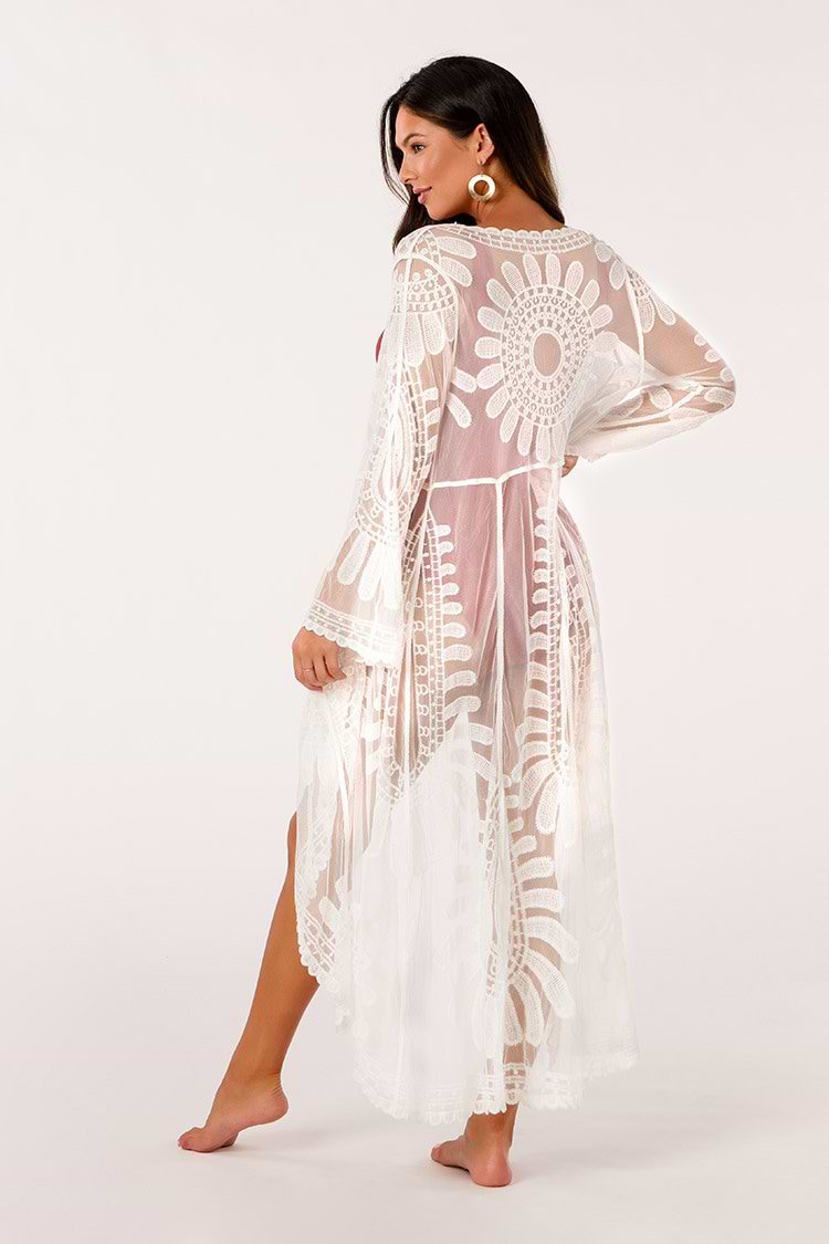 Kimono mit Maschen und Blumenmuster
