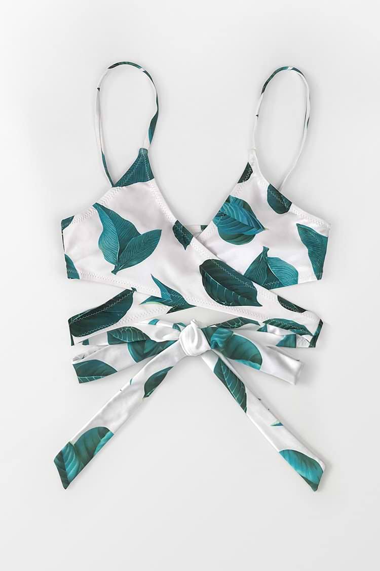 Bikini-Oberteil mit Kreuz-Detail und Blättern-Muster