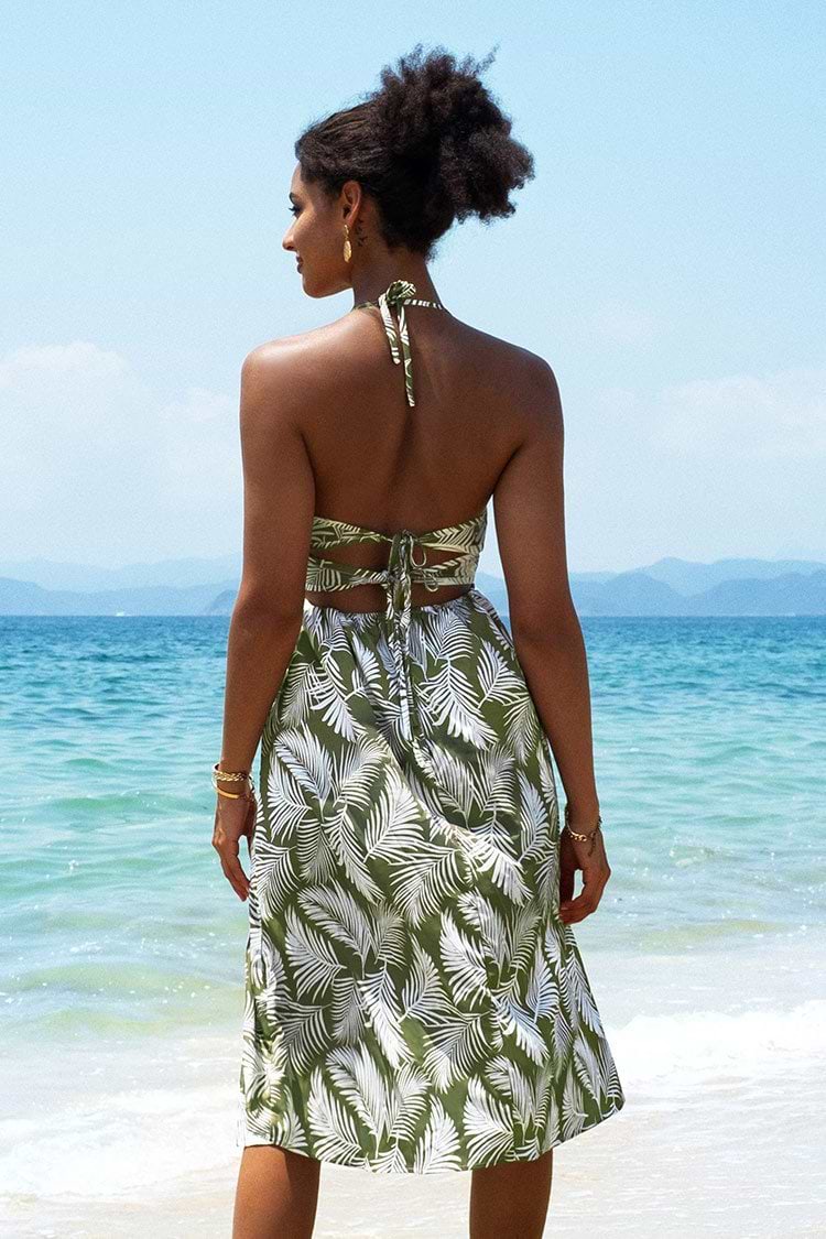 Grünes Neckholder-Kleid mit Seitenschlitze