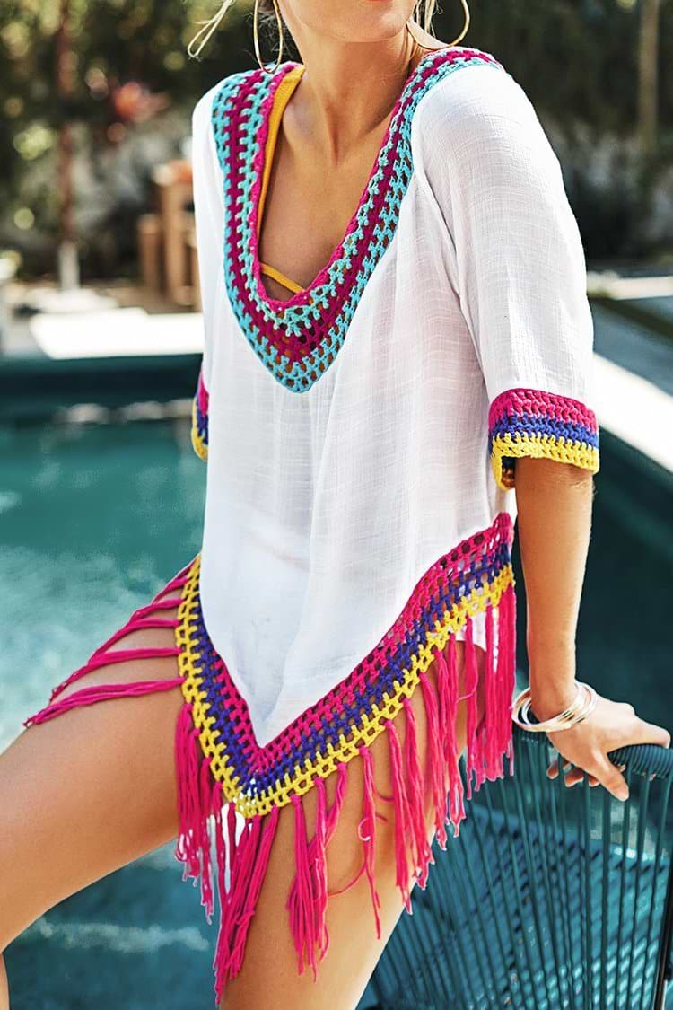 Cover Up Blanc avec bordure en crochet arc-en-ciel