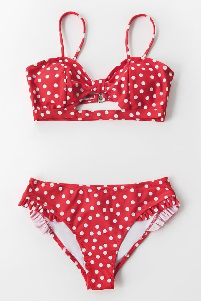 Bikini-Set mit Polka Dot und Schleife in rot