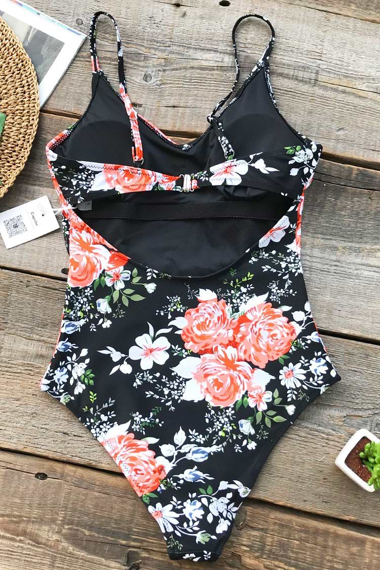 Hidden Fragrance Print One-piece Swimsuit