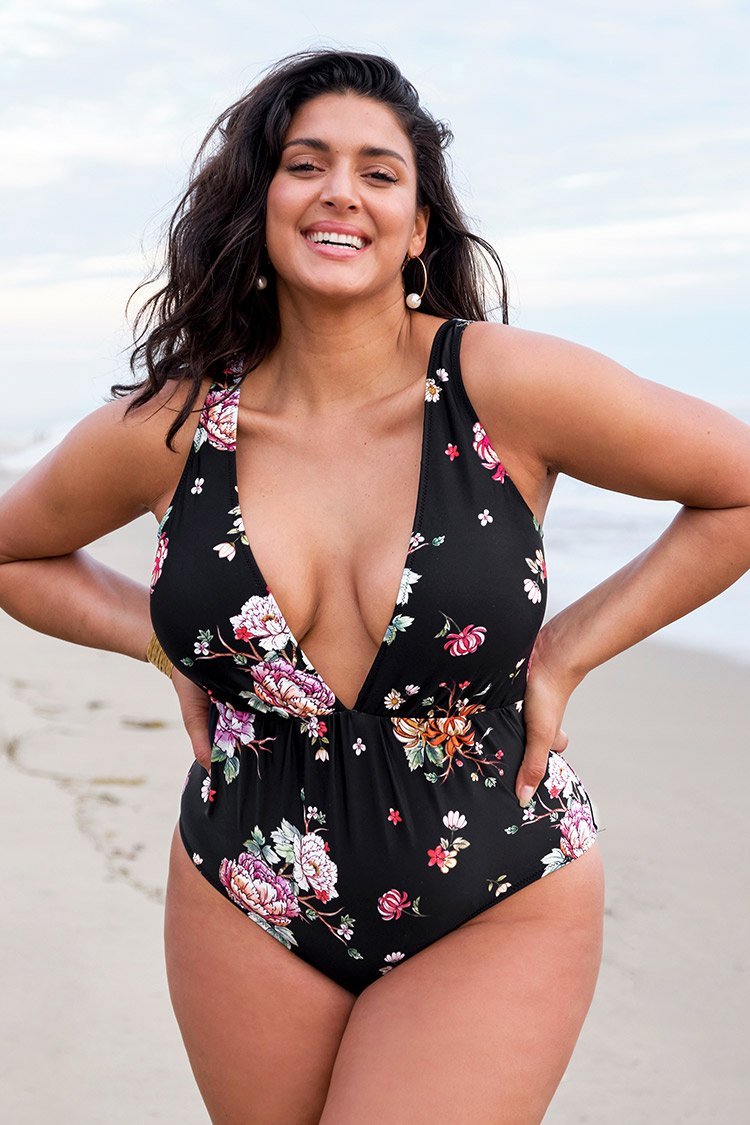 Plunging V-Neck Floral Plus Size One-Piece Swimsuit