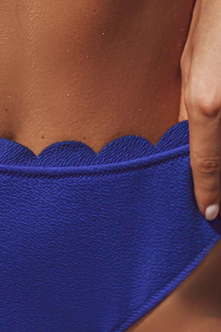 Bikini taille moyenne festonné bleu