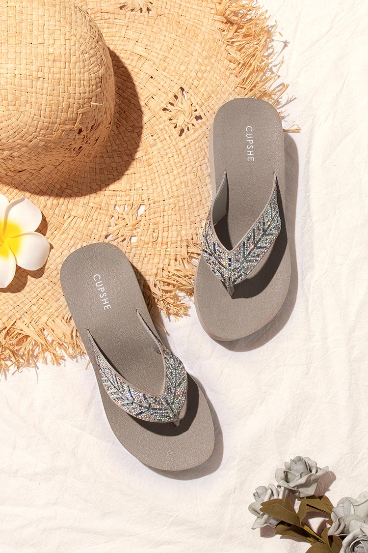 Runyon Wide Straps Sandals