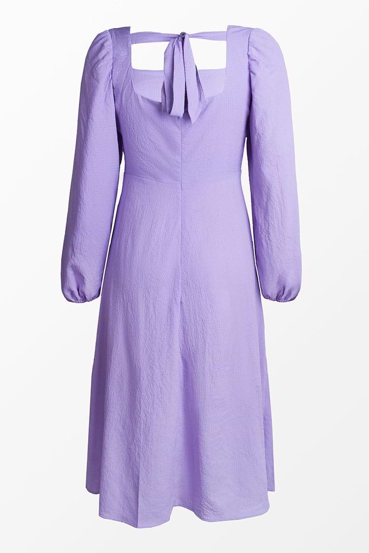 Robe violette à nœud au dos