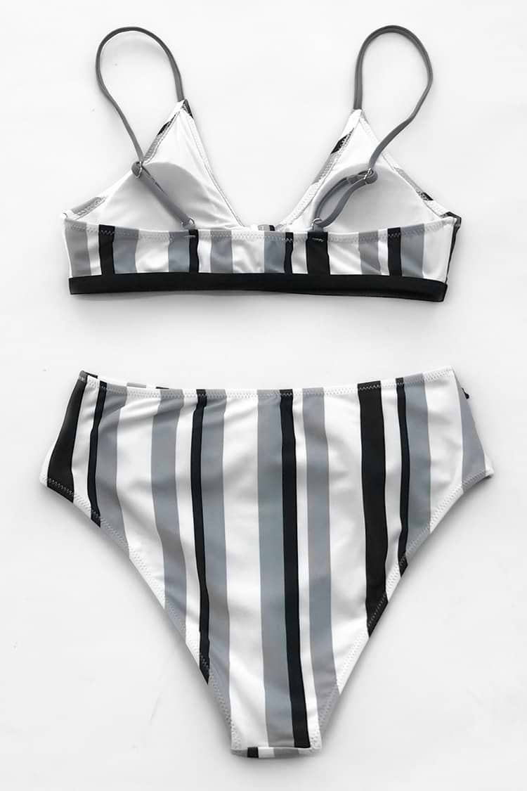 Été Calme Bikini Tricolore