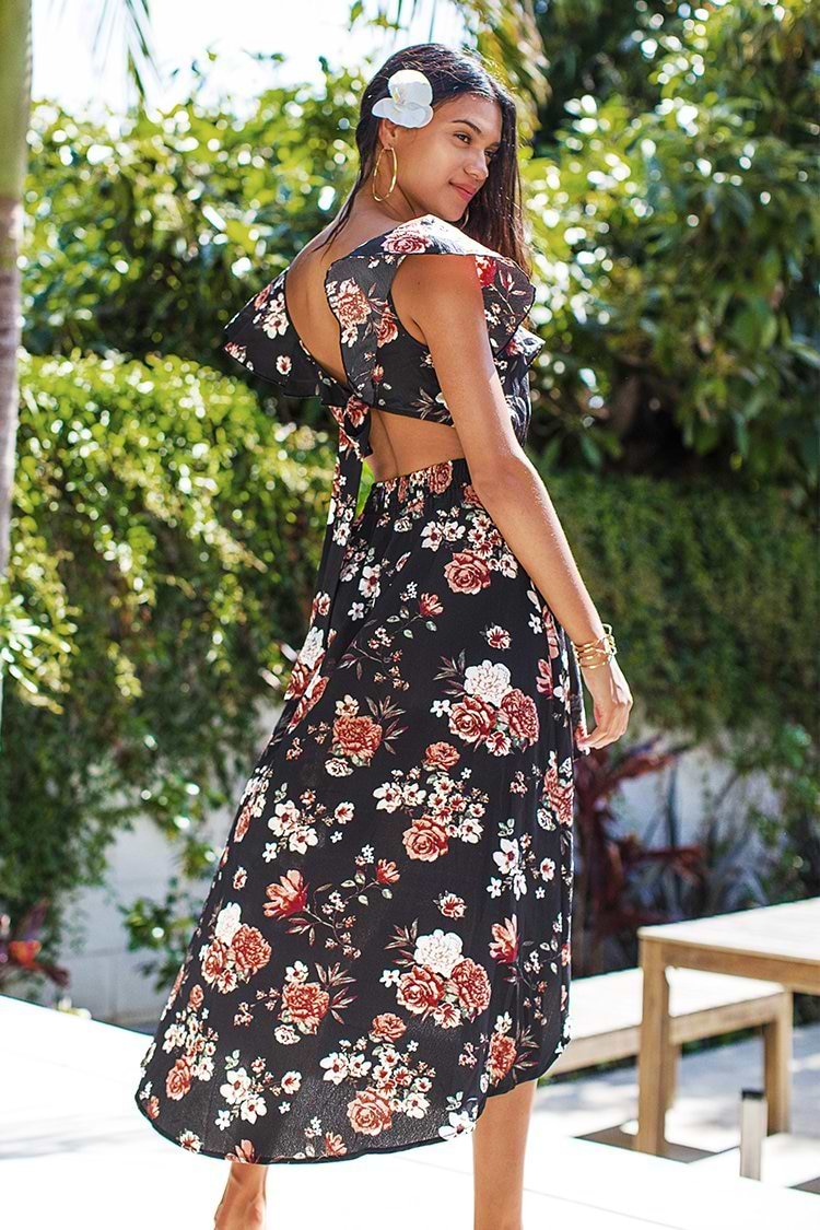 Robe noire à volants et à fleurs Haut-Bas