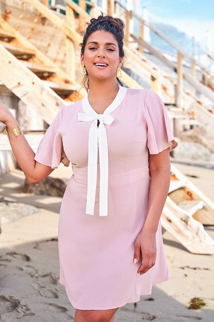 Große Größen Kleid in Rosa