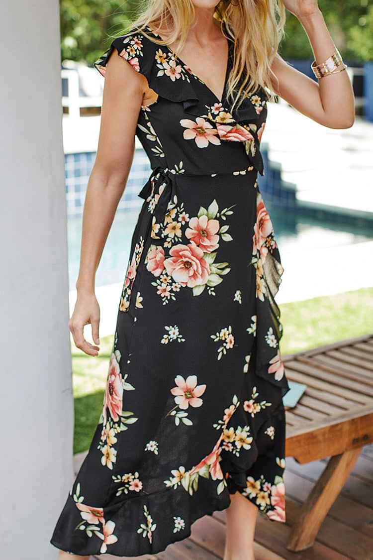 Schwarzes floral gekräuseltes Wickel-Midikleid