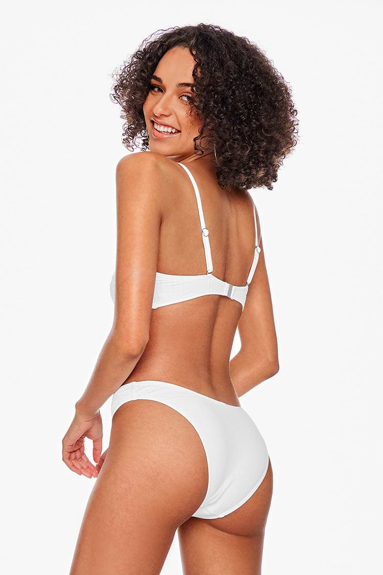 Bandeau Bikini-Set mit Low Rise in Weiß