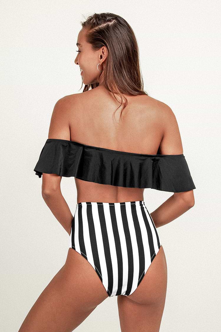 Schulterfreies Bikini-Set in Schwarz