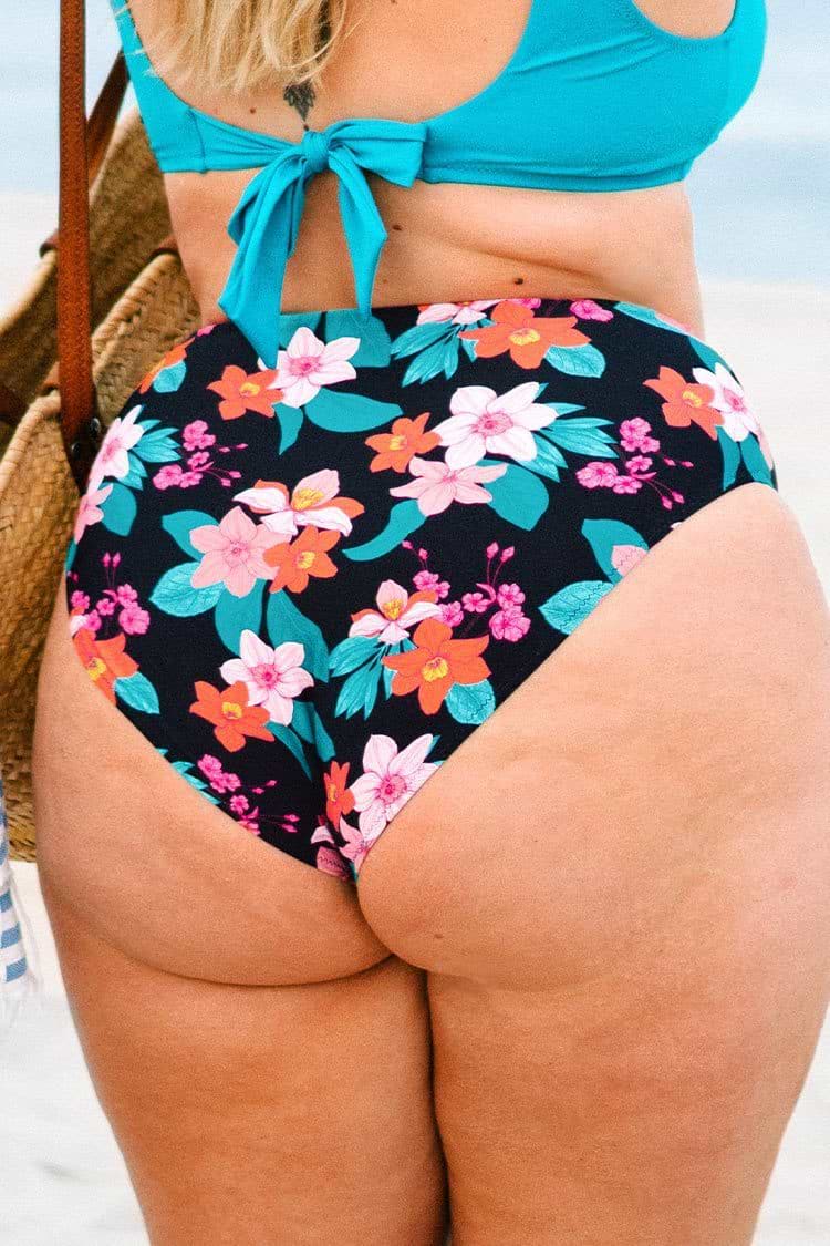Calzón de bikini para tallas grandes de cintura alta con estampado floral Cynthia