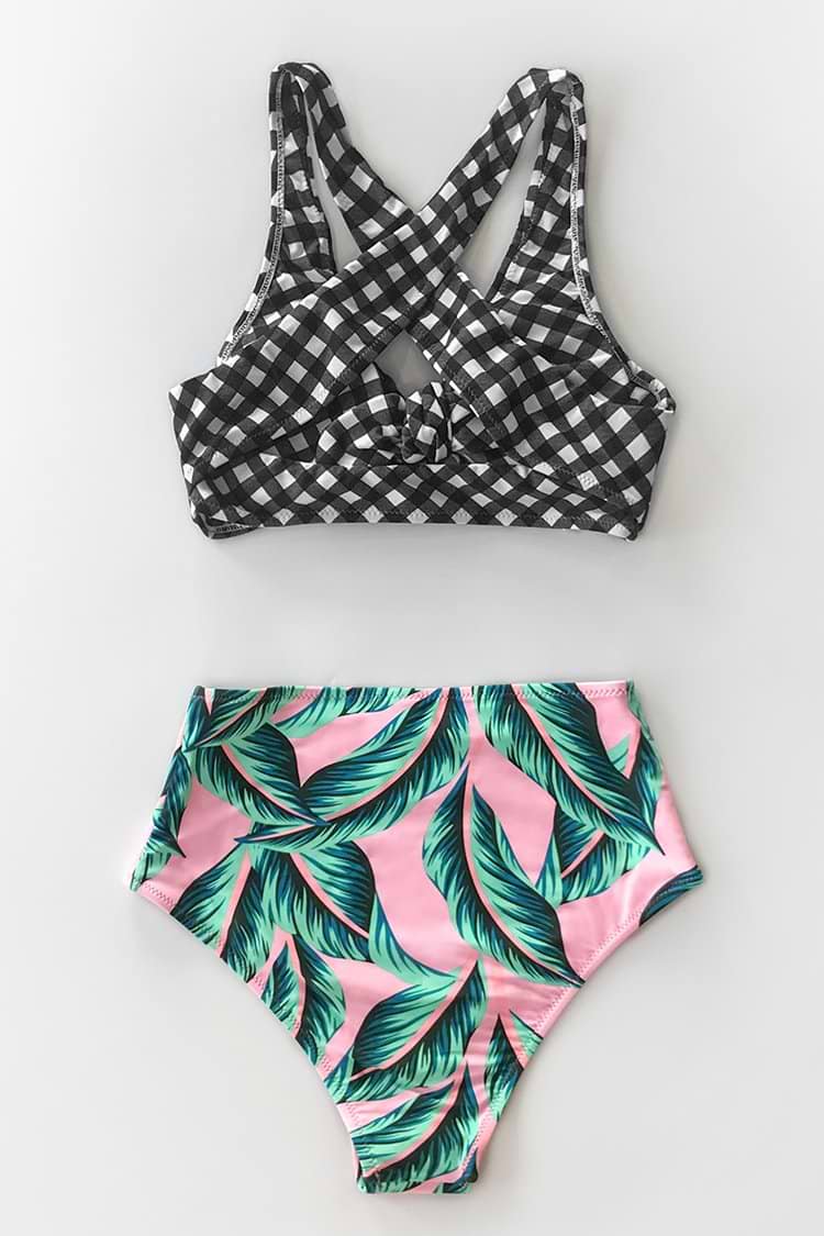 High-Waisted Bikini mit Gingham und Palmendruck