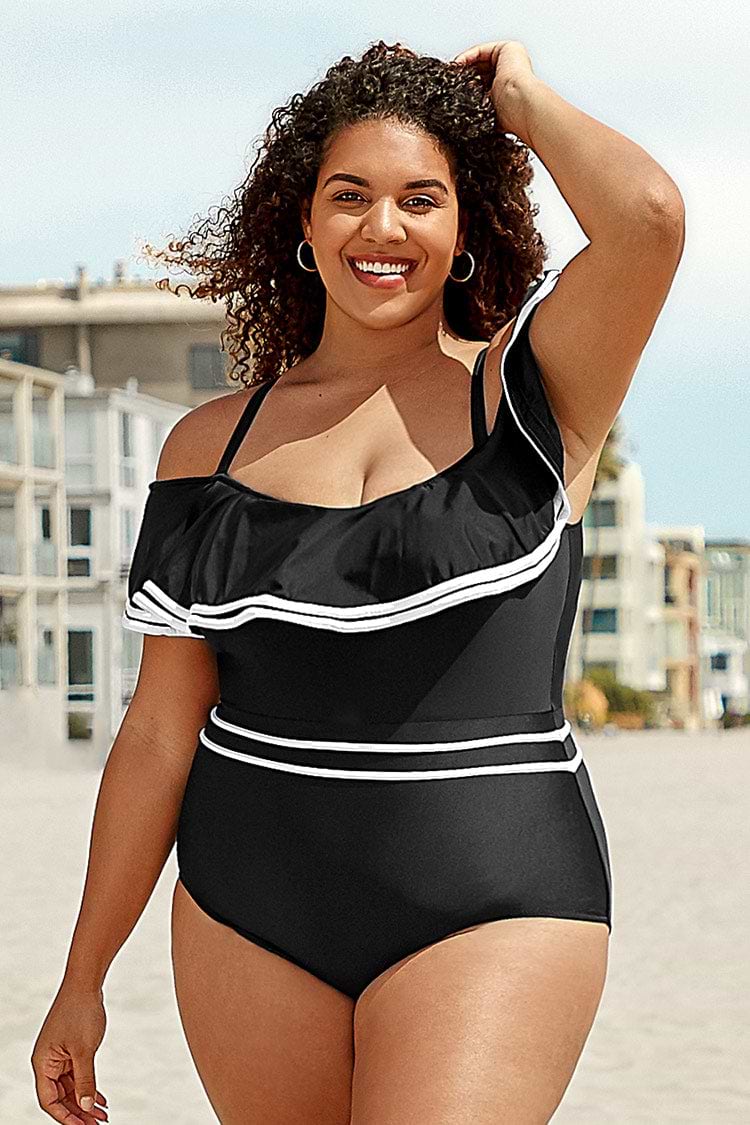 Große Größen Badeanzug mit Rüschen