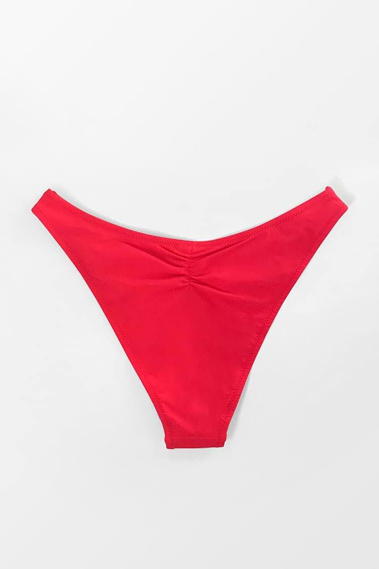 Rote hohe Bein Cheeky Bikini Hose