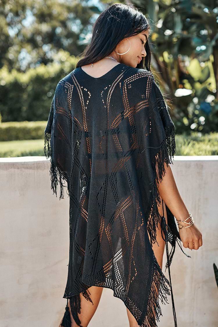 Schwarze Fransen Cover Up