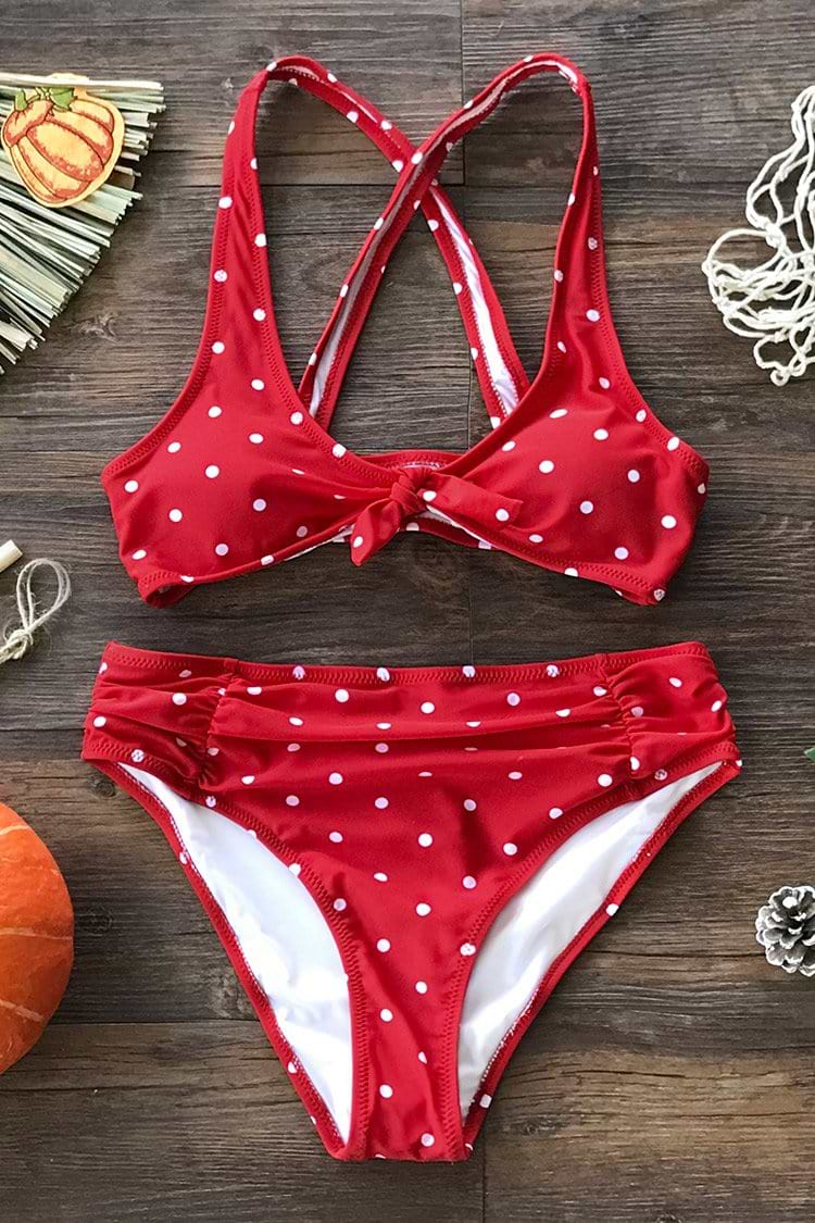 Geknotete Schaufel Rot Polka Dot Bikini