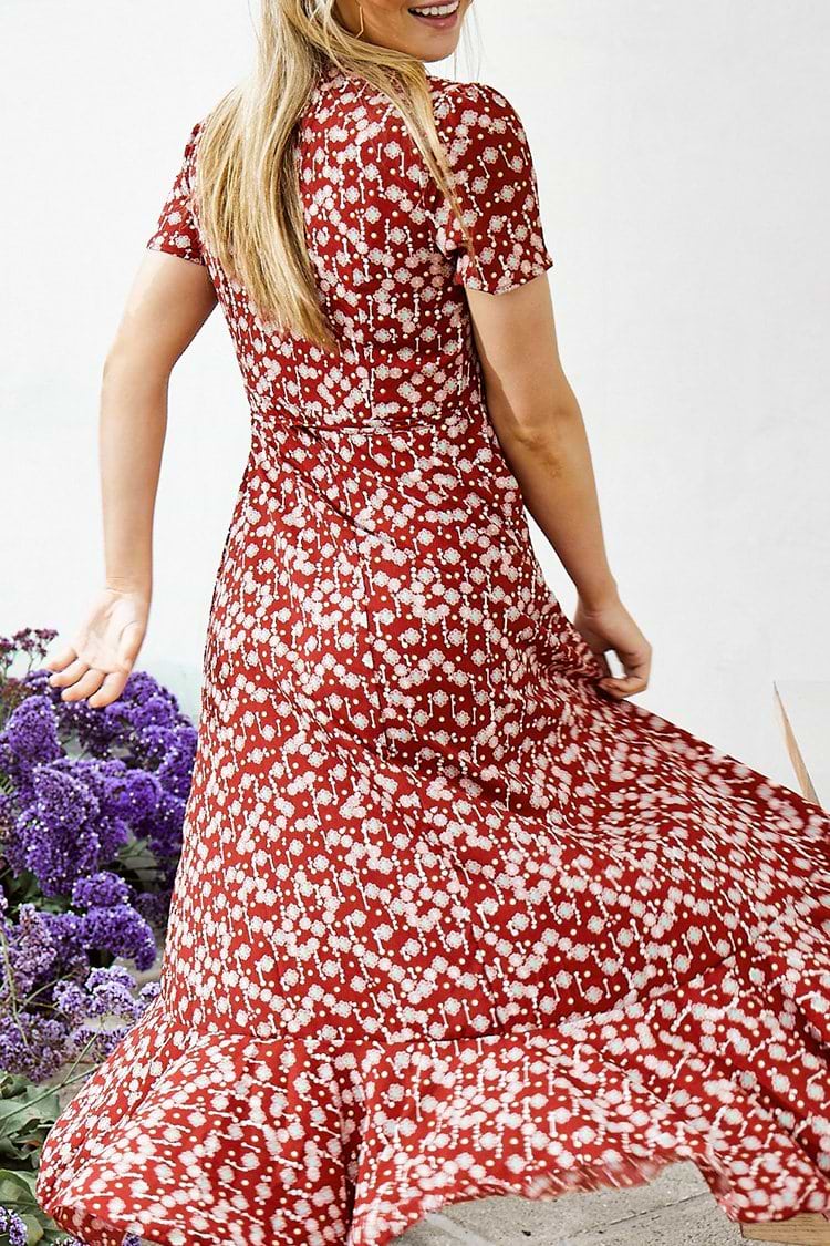 Robe boutonnée à volants rouge bohème