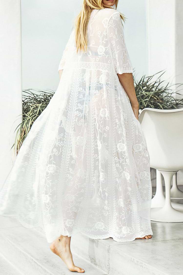 Coverture longue dentelle blanche