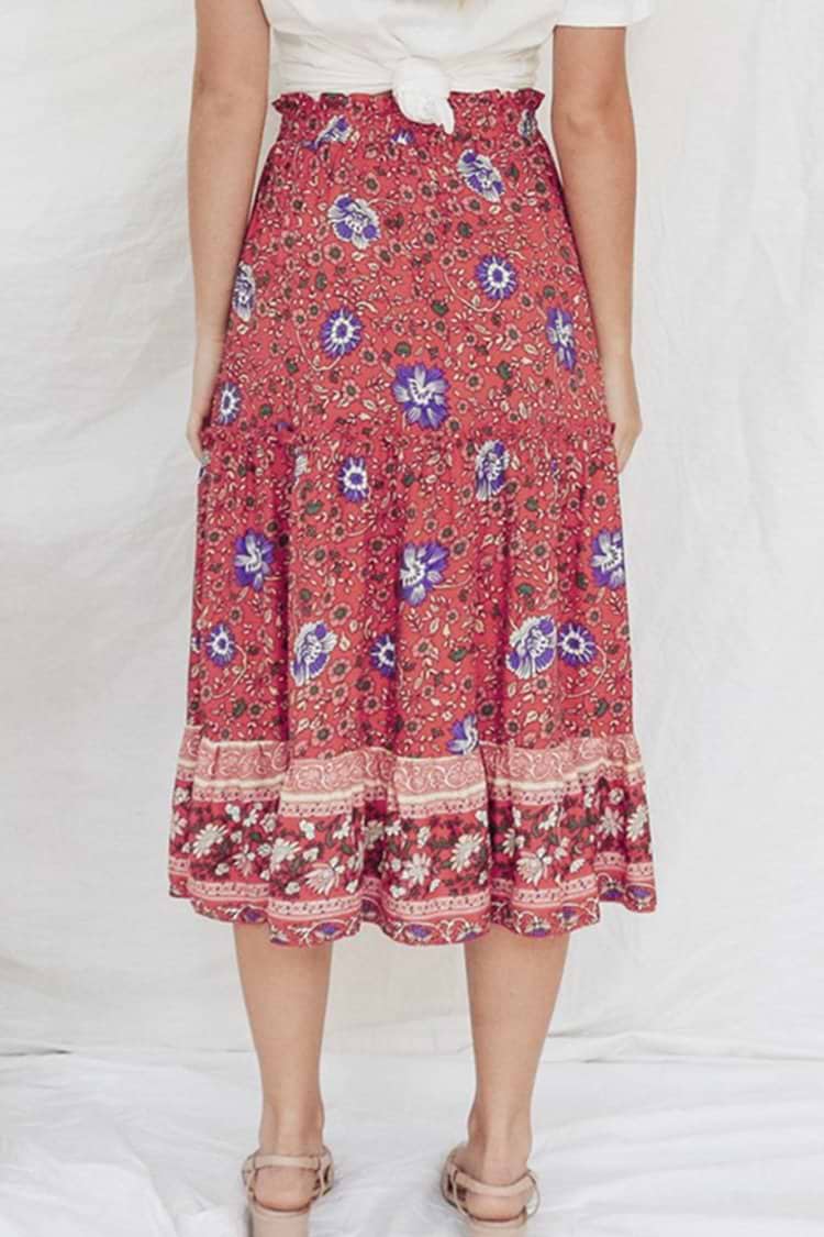 Jupe mi-longue à volants et imprimé fleuri rouge