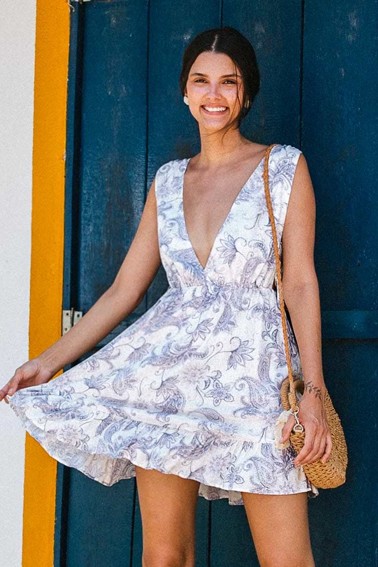 Vestido en Forma de A con Volantes