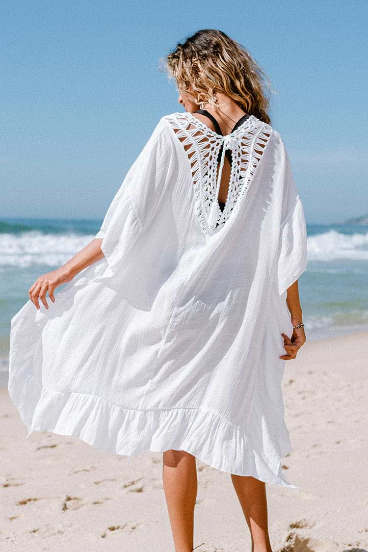 Caftan blanc en crochet à col carré
