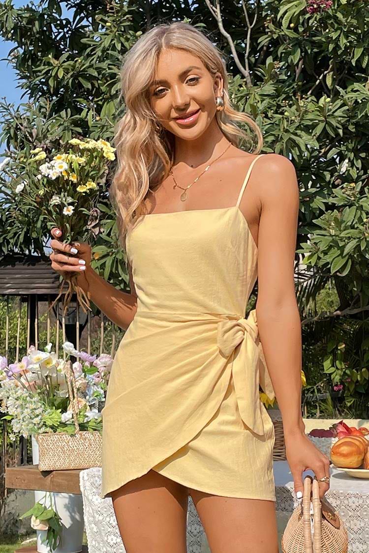 Elegantes Kleid mit verstellbaren Trägern