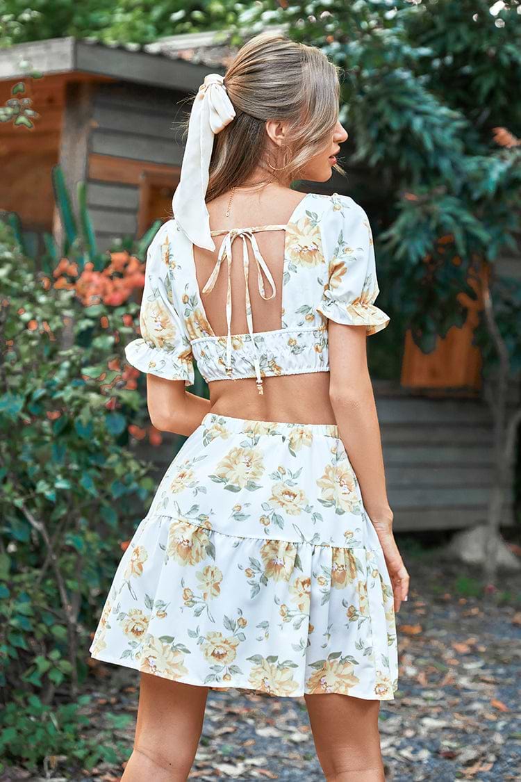 Rückenfreies florales Kleid mit High waist