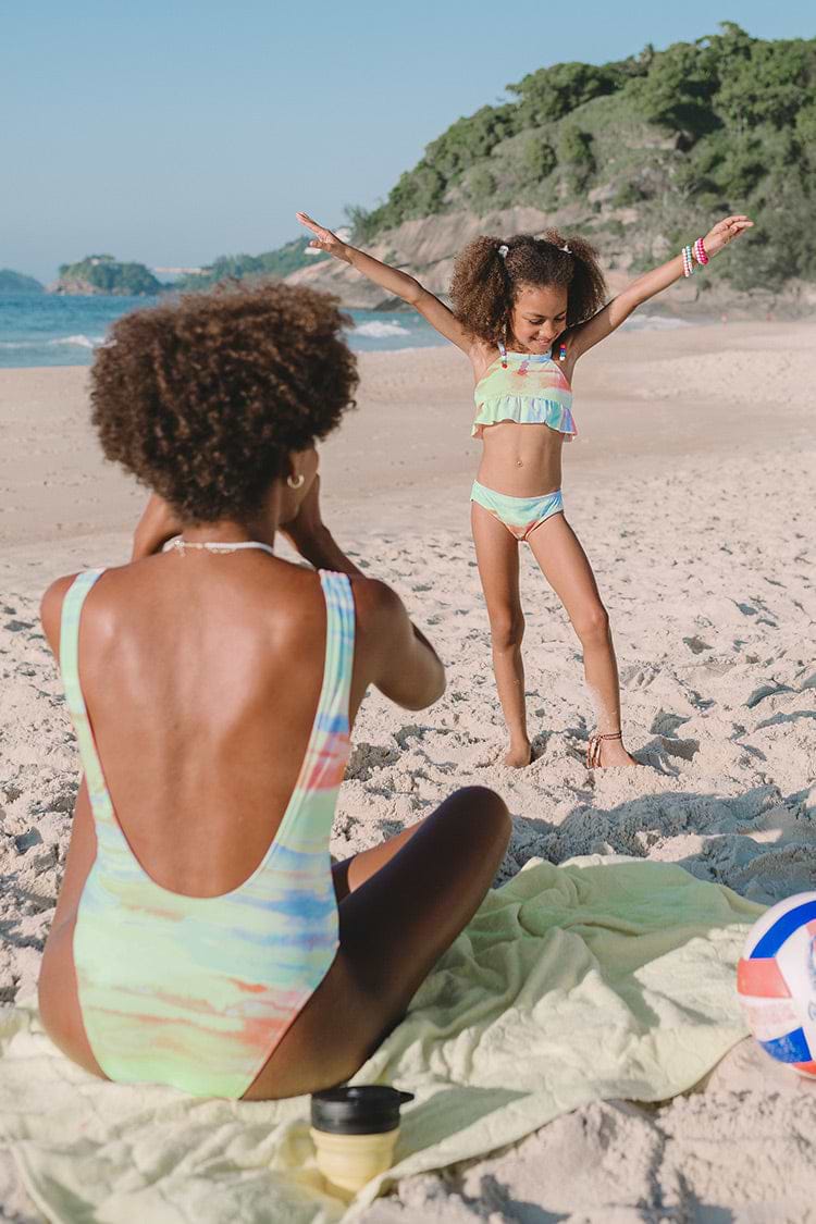 Gerüschter Mädchen Bikini mit Stehkragen