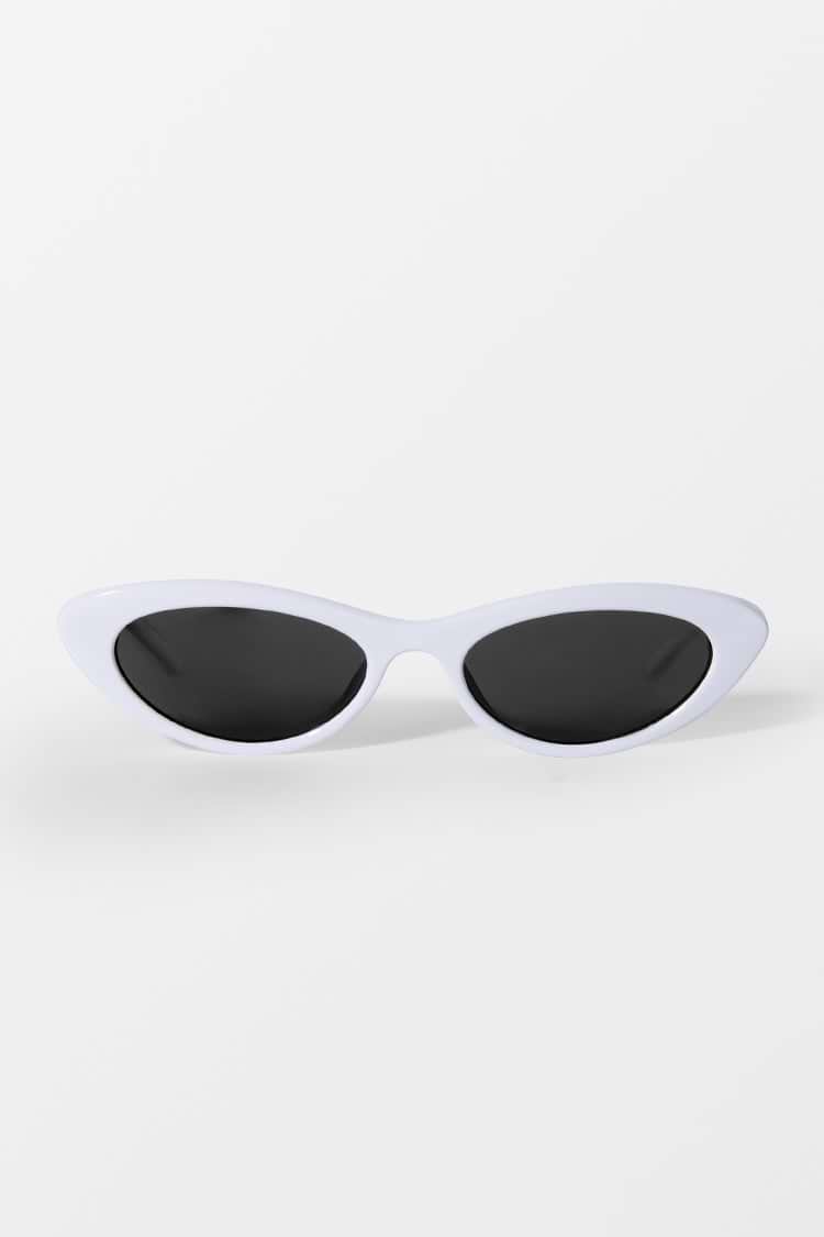 Lunettes de soleil œil-de-chat argentées