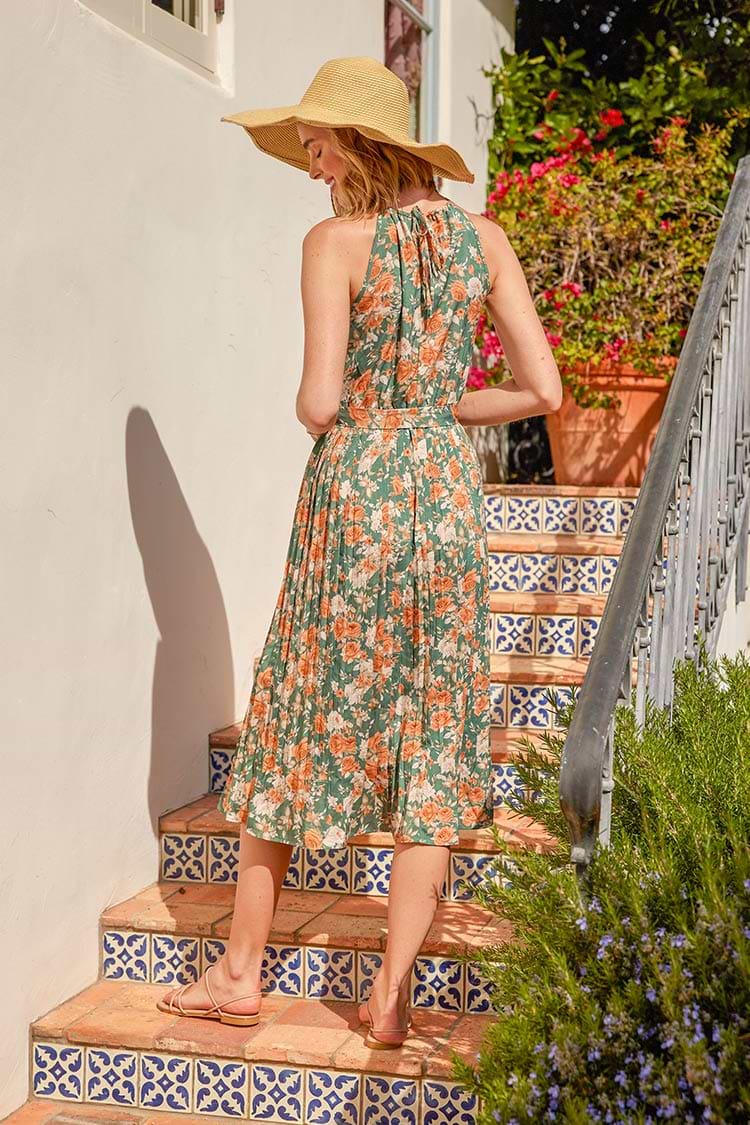 Ärmelloses Kleid mit Rundhalsausschnitt und Schnürung