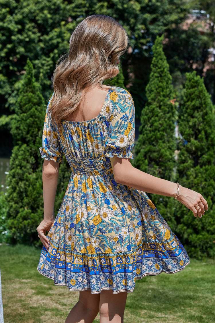 Gussie Vestido tubo con escote cuadrado y mangas abullonadas