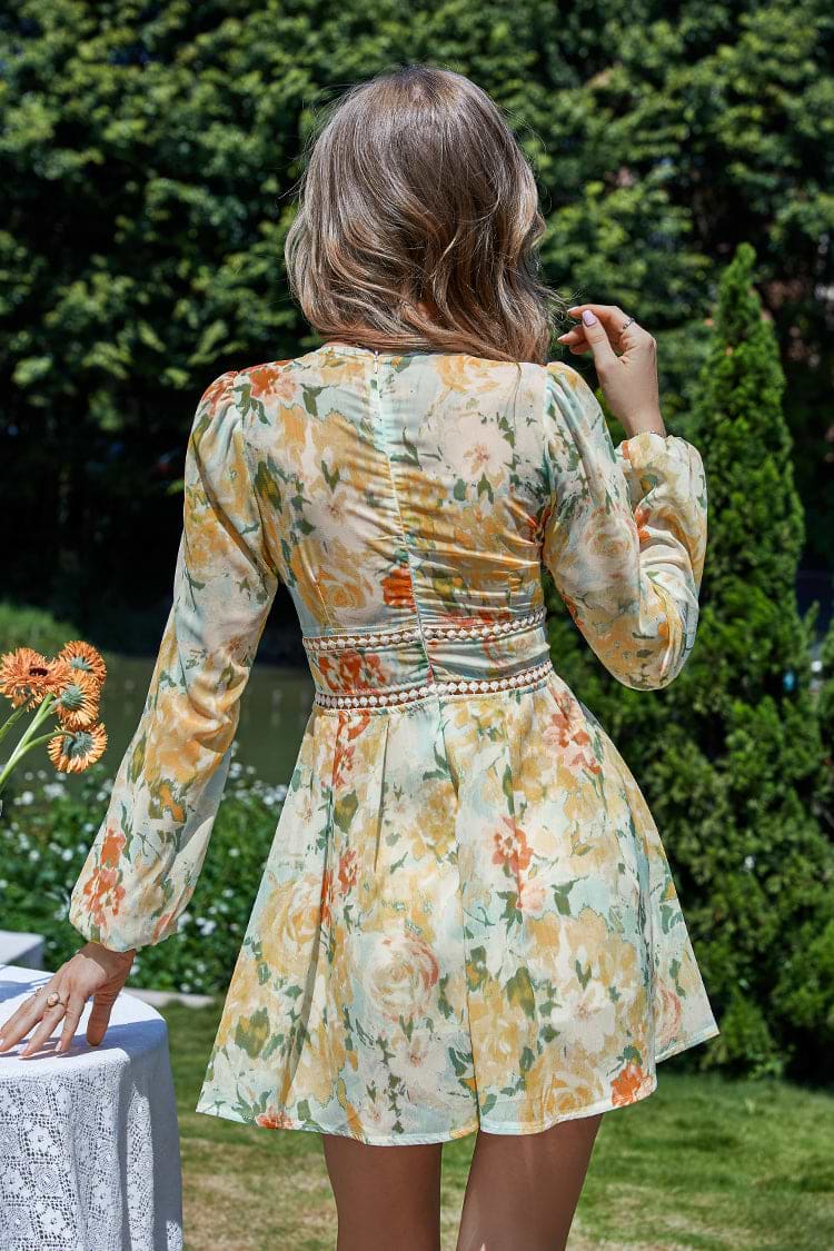 Gerda Vestido tubo con Escote V Ribetes de encaje Mangas abullonadas