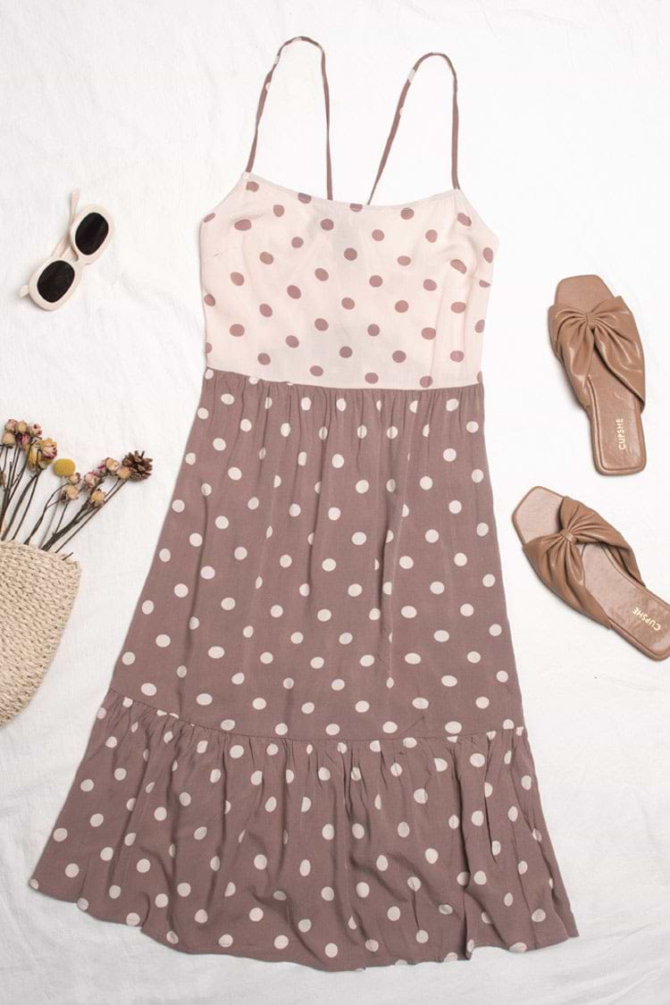 Polka Dot Slip-Kleid mit Rüschen