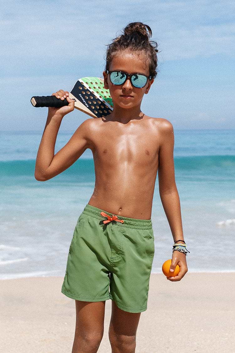 Jungen gewebte einfarbige Boardshorts