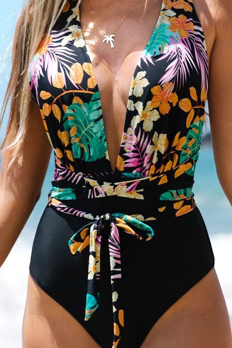 Traje de baño de una pieza tropical entrecruzado