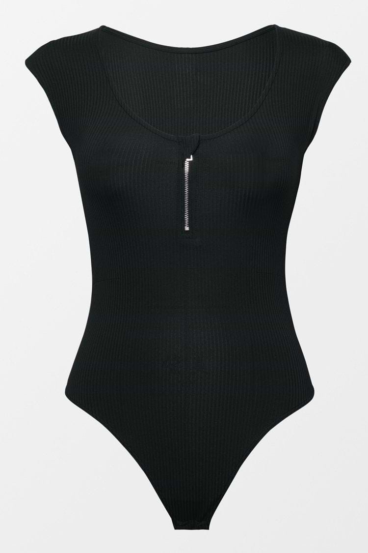 Body Kori Acanalado con Cremallera