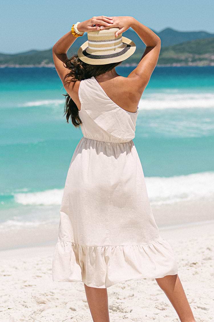 Robe à volants à une épaule