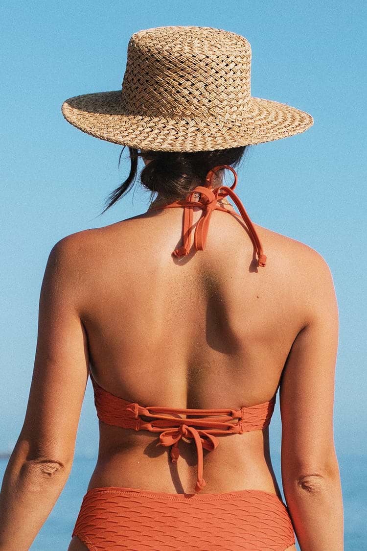 Texturiertes Neckholder-Bikinioberteil