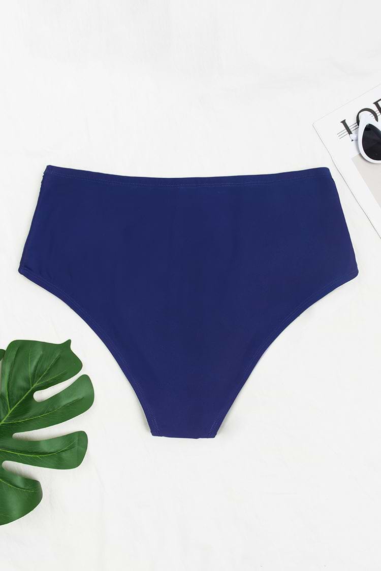 Seitlich geraffte High waist Bikinihose in großen Größen