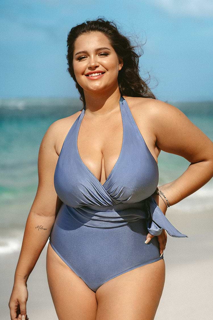 Maillot de bain une pièce grande taille à col en V et dos nu avec ceinture