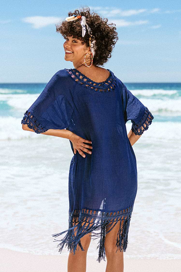 Kimono bleu marine au crochet à gland ouvert sur le devant